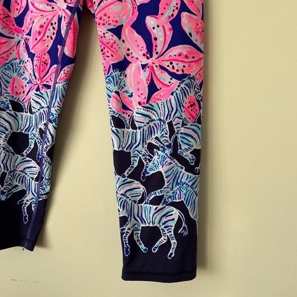 LILLY PULITZER Luxletic Jolena Weekender Leggings Royal Purple Wild Child - Picture 4 of 7